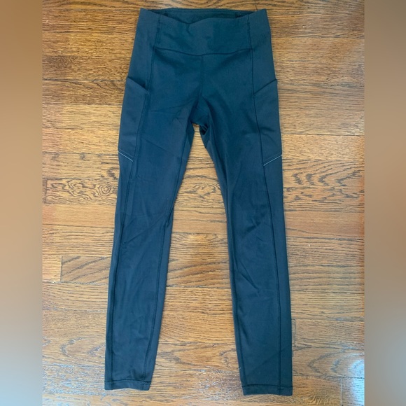 Lululemon Wunder Under Legging - Picture 1 of 3